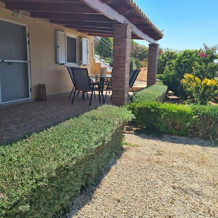 Guesthouse Petrothalassa Porto Heli Exterior photo